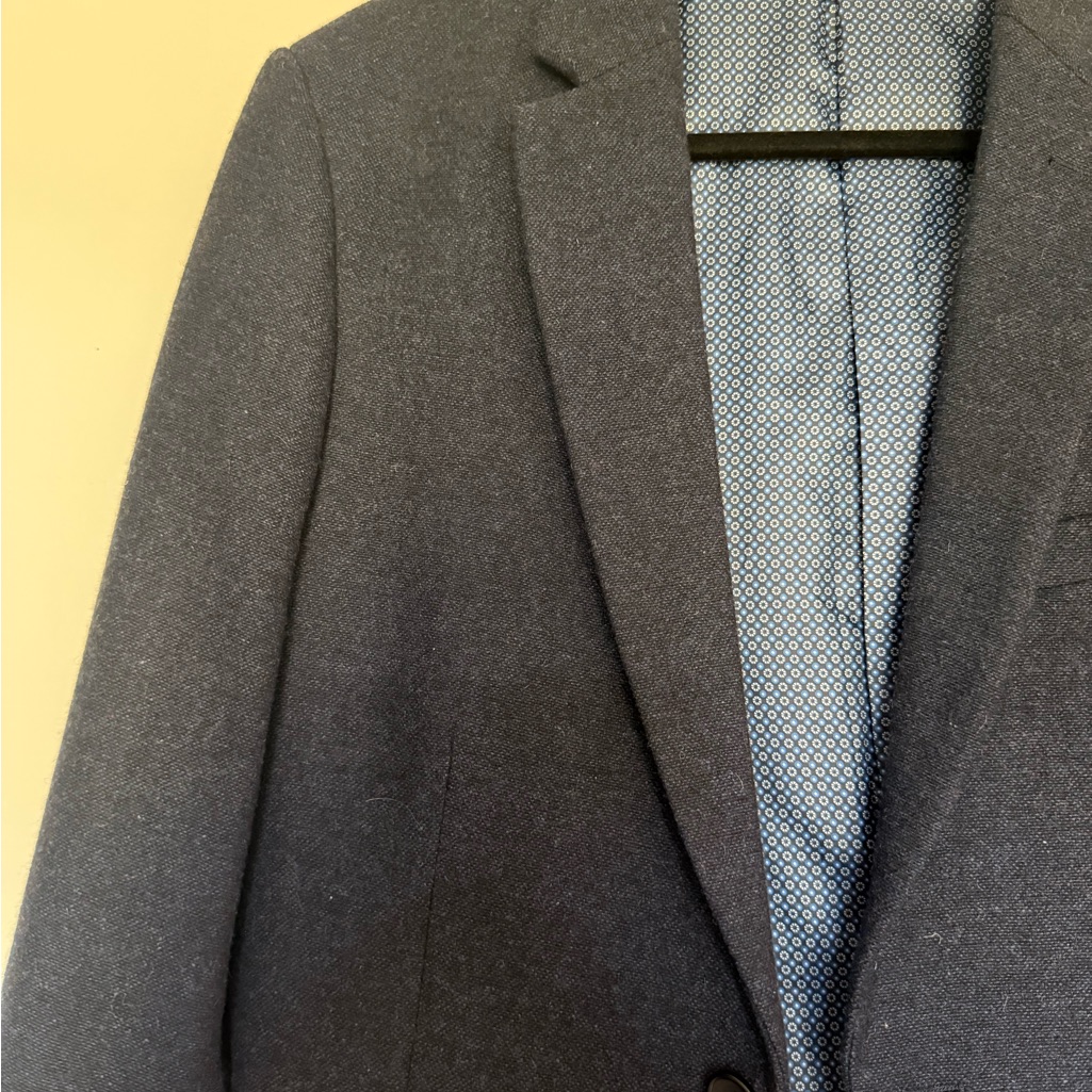 Men's Dark Navy Two-Piece Suit Jacket & Trousers - Modern Tailored Slim Fit — image 4 of 6